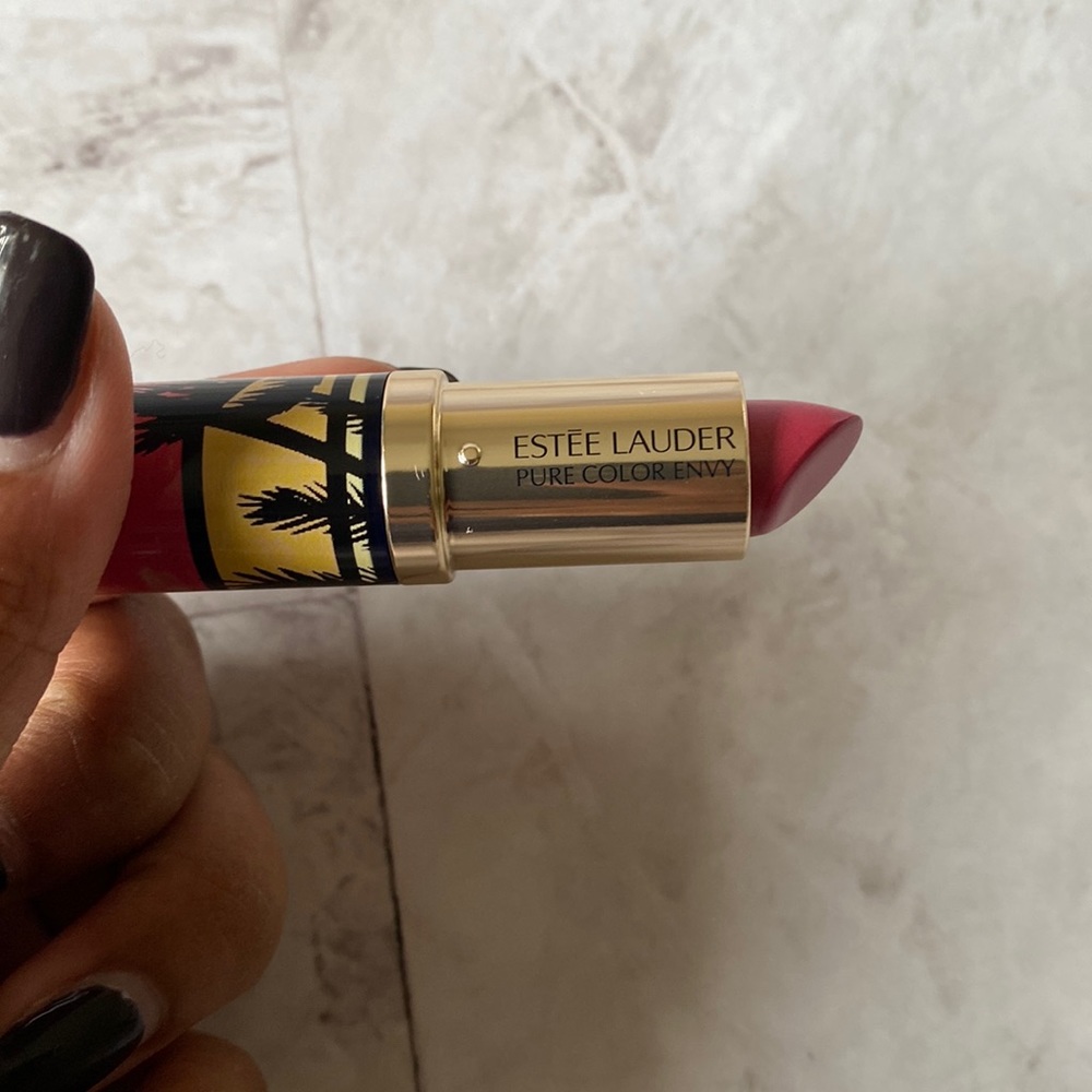 NEW ESTEE LAUDER Pure Envy Color Hi-Lustre Lipstick, Shade 223- Candy